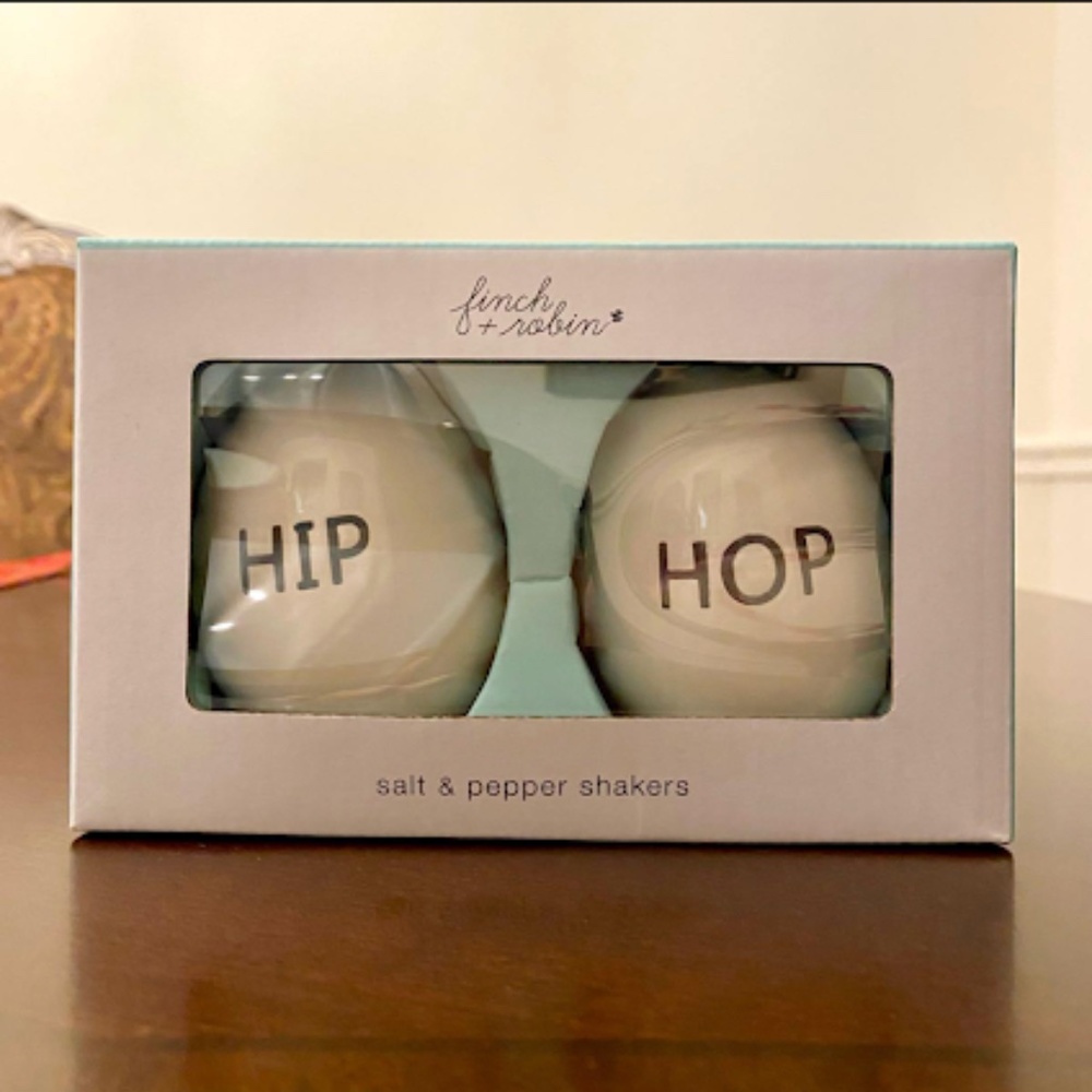Easter Egg Salt and Peper Shakers